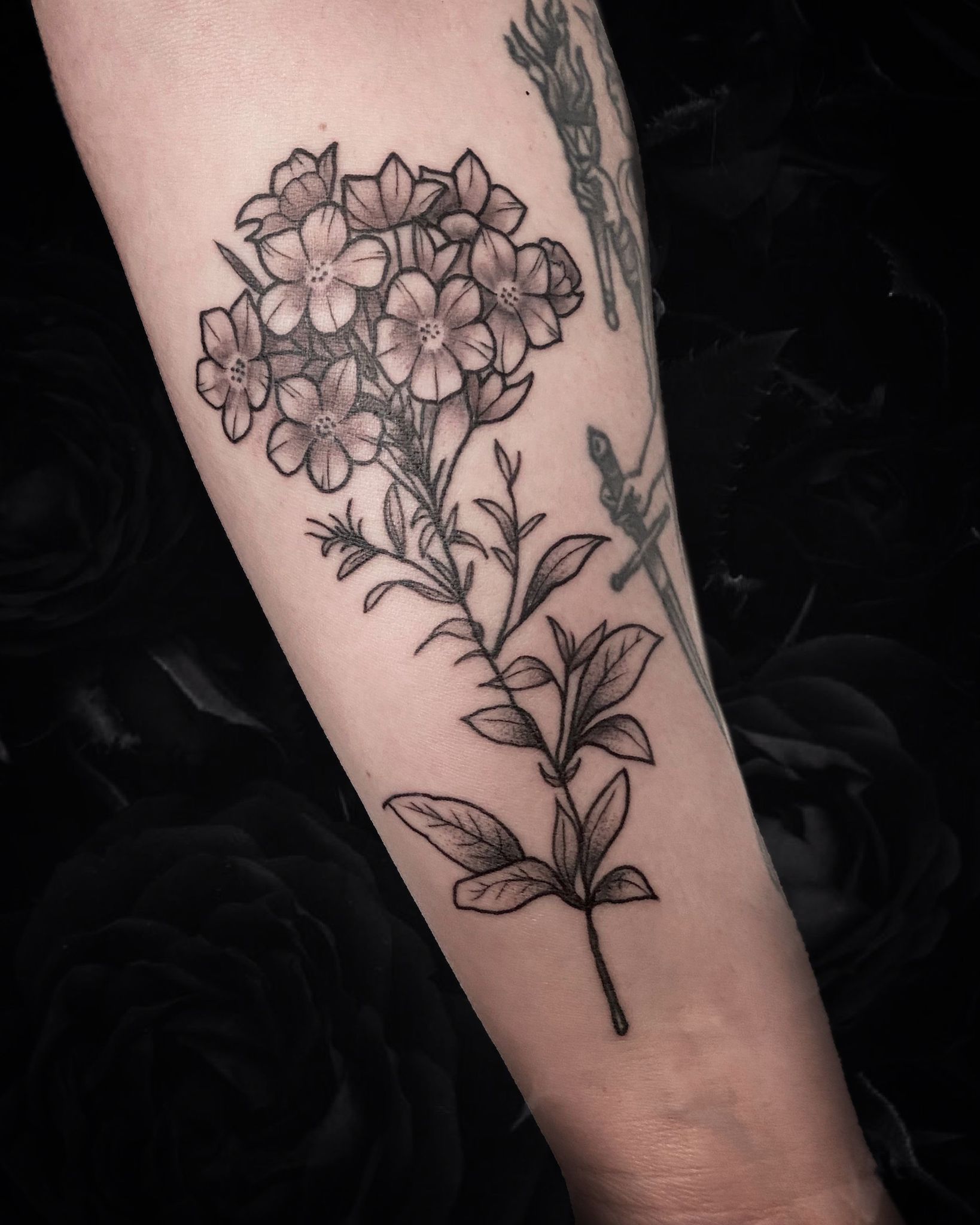 fleurs tatouage